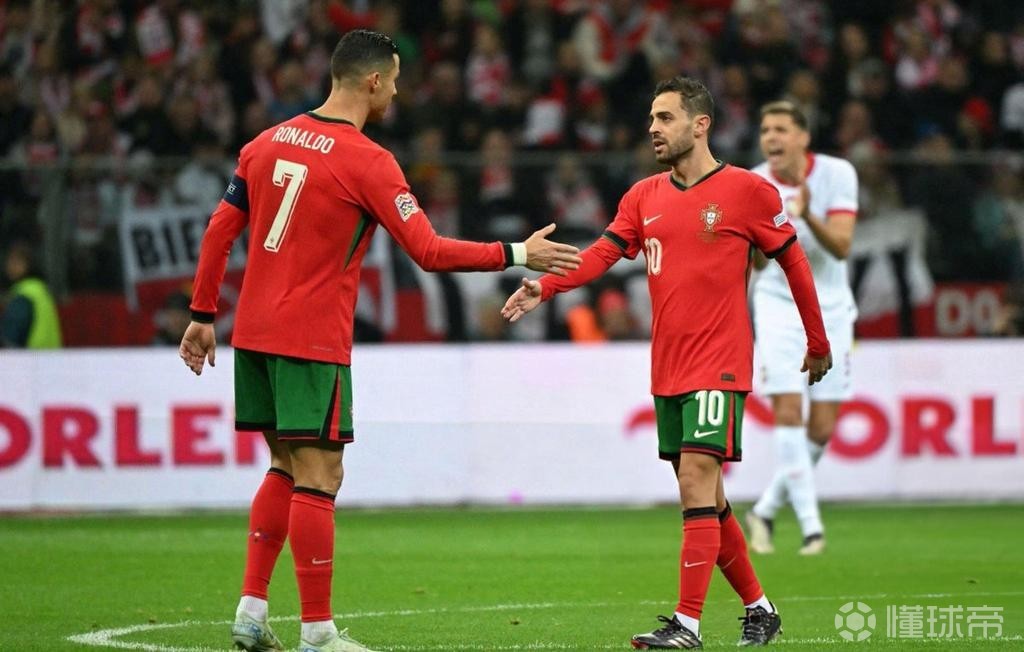 欧国联赛事中球队拼尽全力，争取最后胜利的简单介绍