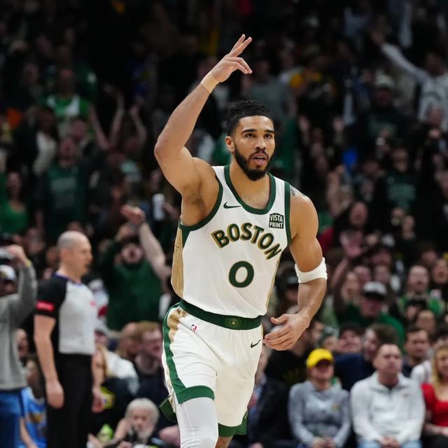 厉害了我的球队！精彩表现让人惊叹