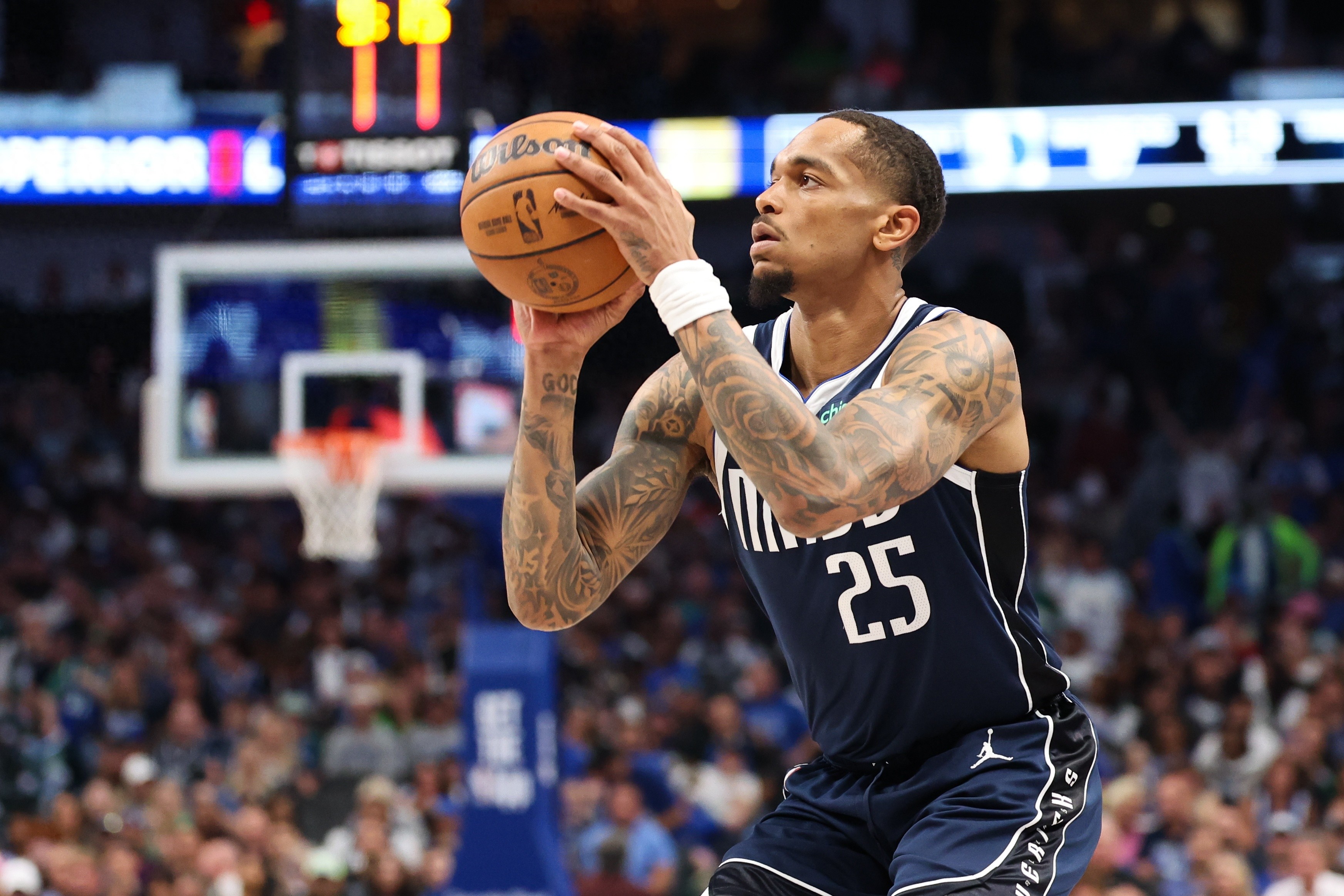 独行侠核心砍下30分,率队击败独行侠 独行侠核心砍下30分,率队击败独行侠