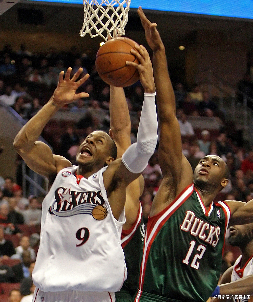 勇士主场大胜篮网，豪取四连胜